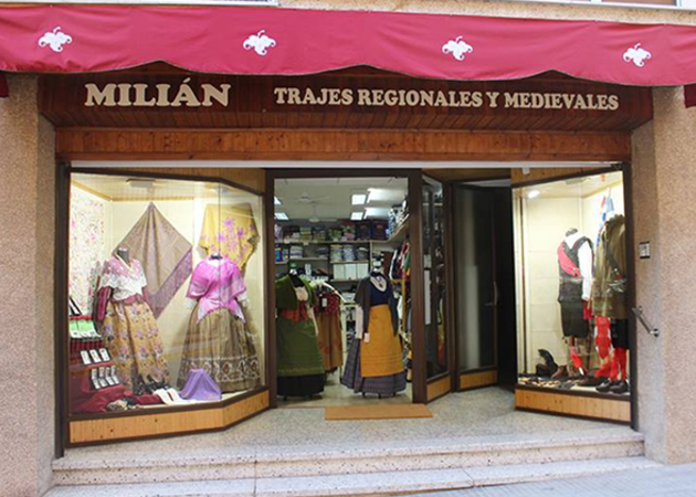 Galería de imágenes Trajes Regionales Milián 1