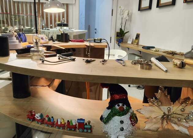 Image gallery Ismael Jewelry Workshop 5
