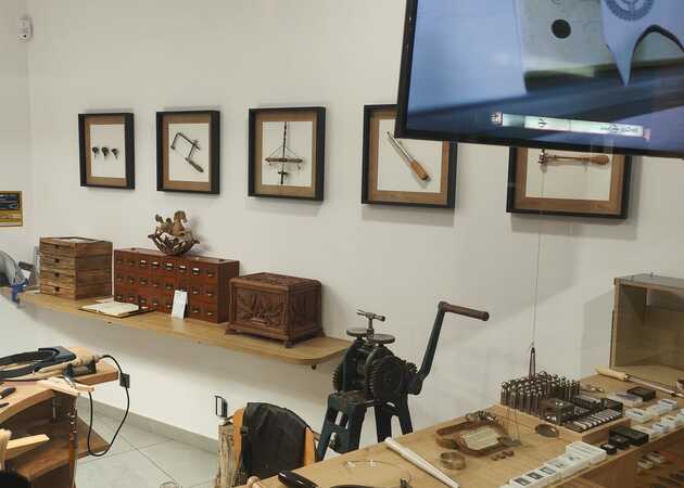 Image gallery Ismael Jewelry Workshop 3