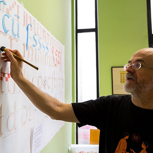 Foto de portada Aularium, Estudio de Caligrafía